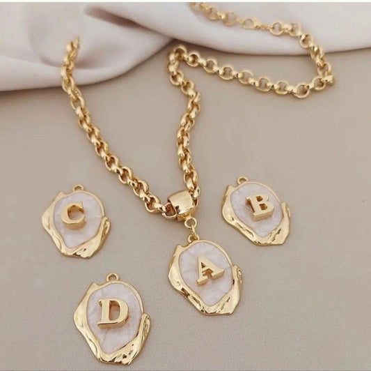 Necklace with Inicial Letter