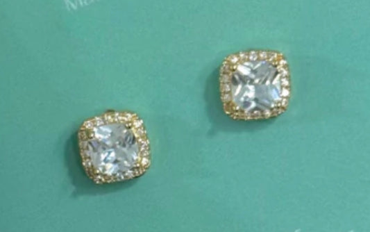 Square Crystal Light Point Earrings